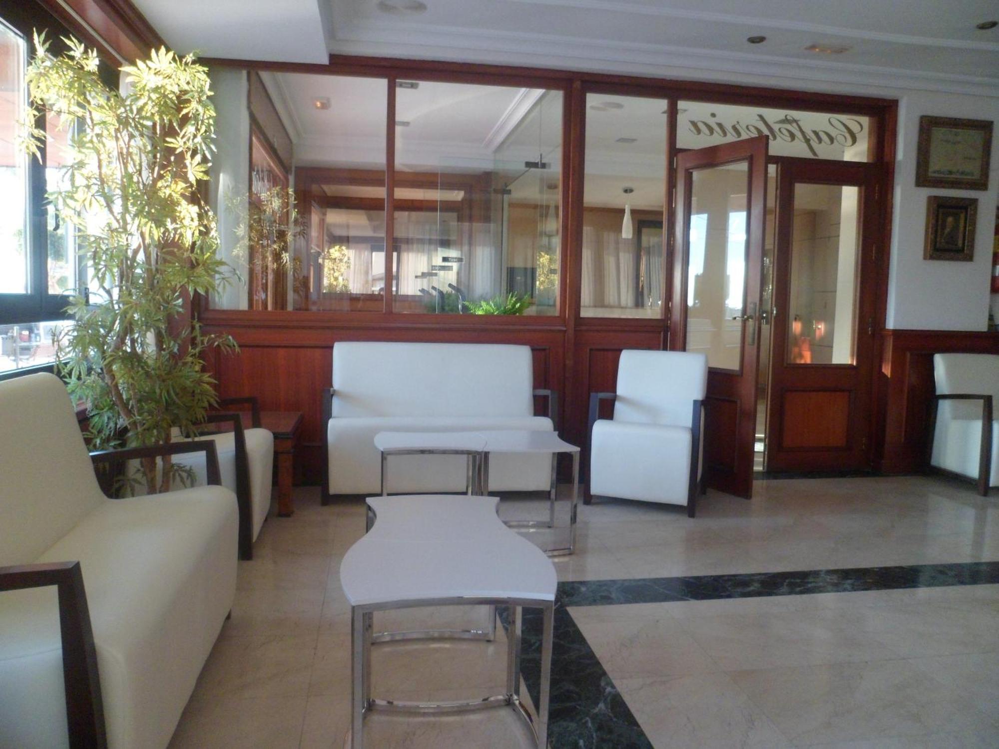 סנטיאגו דה לה ריברה Hotel Ribera מראה חיצוני תמונה