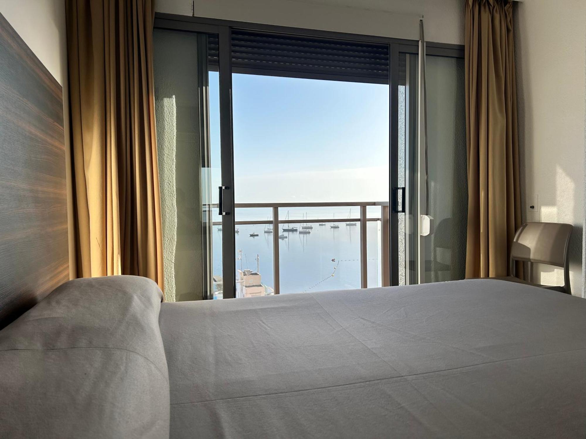 סנטיאגו דה לה ריברה Hotel Ribera מראה חיצוני תמונה