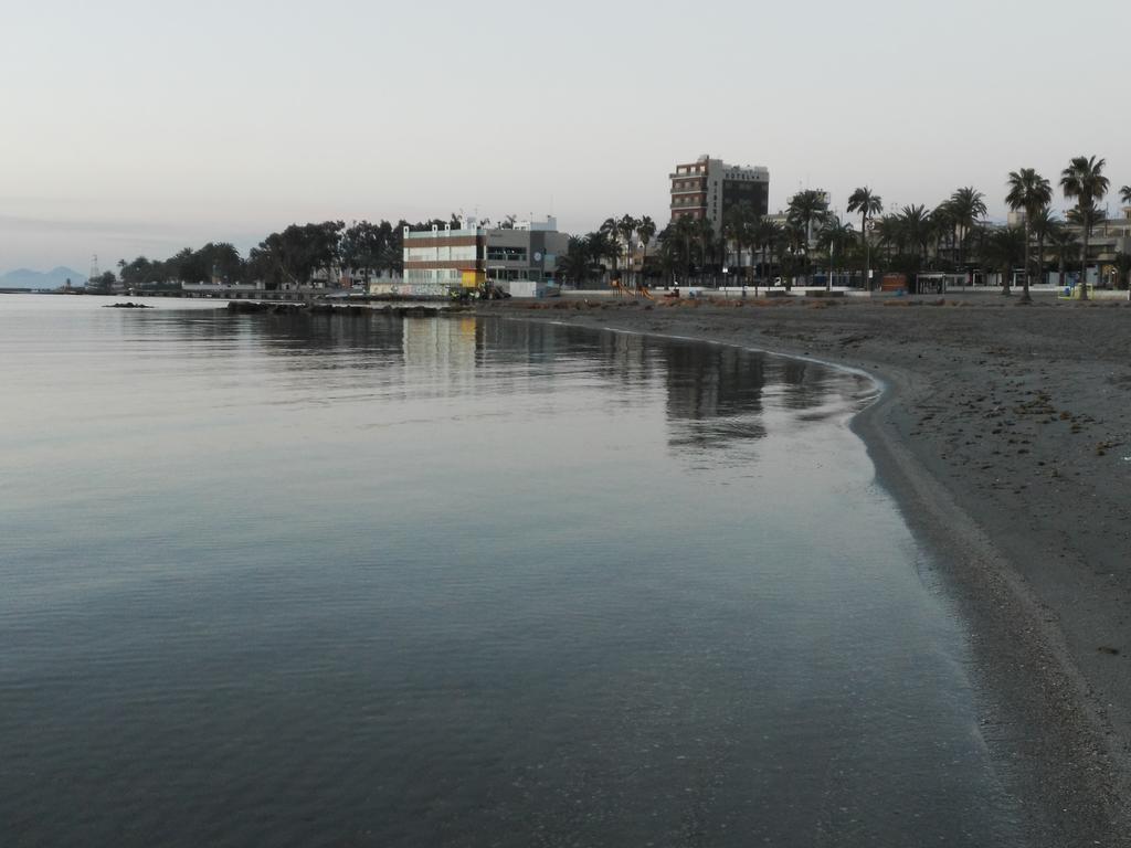 סנטיאגו דה לה ריברה Hotel Ribera מראה חיצוני תמונה